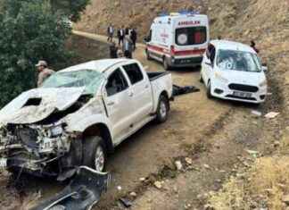 Pençe Kilit Şehidi Yakınının Cenaze Yolunda Kaza: 1 Ölü, 5 Yaralı | Son Dakika Haberleri news-22092024-170556