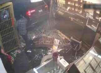 Kanada’da Altın Soygunu: Araçla Kapıyı Yıktılar ve Kaçtılar kanadada-altn-soygunu-arala-kapy-yktlar-ve-katlar