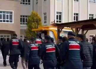 FETÖ operasyonları: 22 ilde 24 tutuklama fet-operasyonlar-22-ilde-24-tutuklama