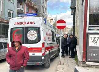 Şizofreni hastası koca eşini 18 yerinden yaraladı olayı izofreni-hastas-koca-eini-18-yerinden-yaralad-olay