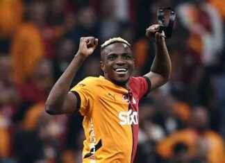 Galatasaray, Antalyaspor’u 4-0 Mağlup Etti galatasaray-antalyasporu-4-0-malup-etti