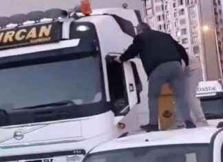 TIR şoförüne saldıranlar kamerada görüntülendi. tr-ofrne-saldranlar-kamerada-grntlendi