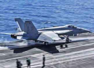 ABD’ye ait FA-18E savaş uçağı denize düştü abdye-ait-fa-18e-sava-ua-denize-dt