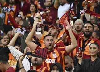 Galatasaray’ın Sattığı Futbolcu Zarar Fiyata Satılıyor galatasarayn-satt-futbolcu-zarar-fiyata-satlyor