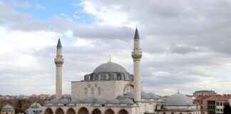 Konya Antalya Arası Kaç Km? Seyahat Planınızı Kolaylaştırın!