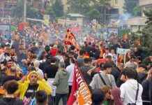 Galatasaray taraftarları Yenikapı’da şampiyonluk coşkusunu kutluyor galatasaray-taraftarlar-yenikapda-ampiyonluk-cokusunu-kutluyor