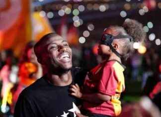 Okan Buruk ve futbolculardan Osimhen’e çağrı: Kalın bizimle okan-buruk-ve-futbolculardan-osimhene-ar-kaln-bizimle