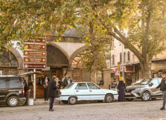 Afyon İzmir Arası Kaç Km? Seyahat Planınızı Kolaylaştırın!