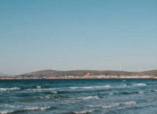 İzmir Çeşme Arası Kaç Km? Mutlaka Bilmeniz Gerekenler!