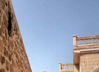 Mardin Diyarbakır Arası Kaç Km? Keşfetmek İçin Bilgi Alın!