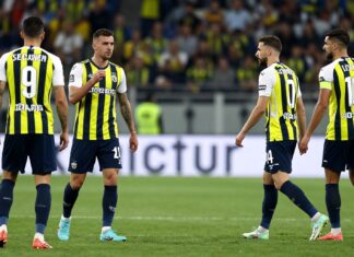 Alanyaspor-Fenerbahçe: Takımların şampiyonluk mücadelesi ve taktikler