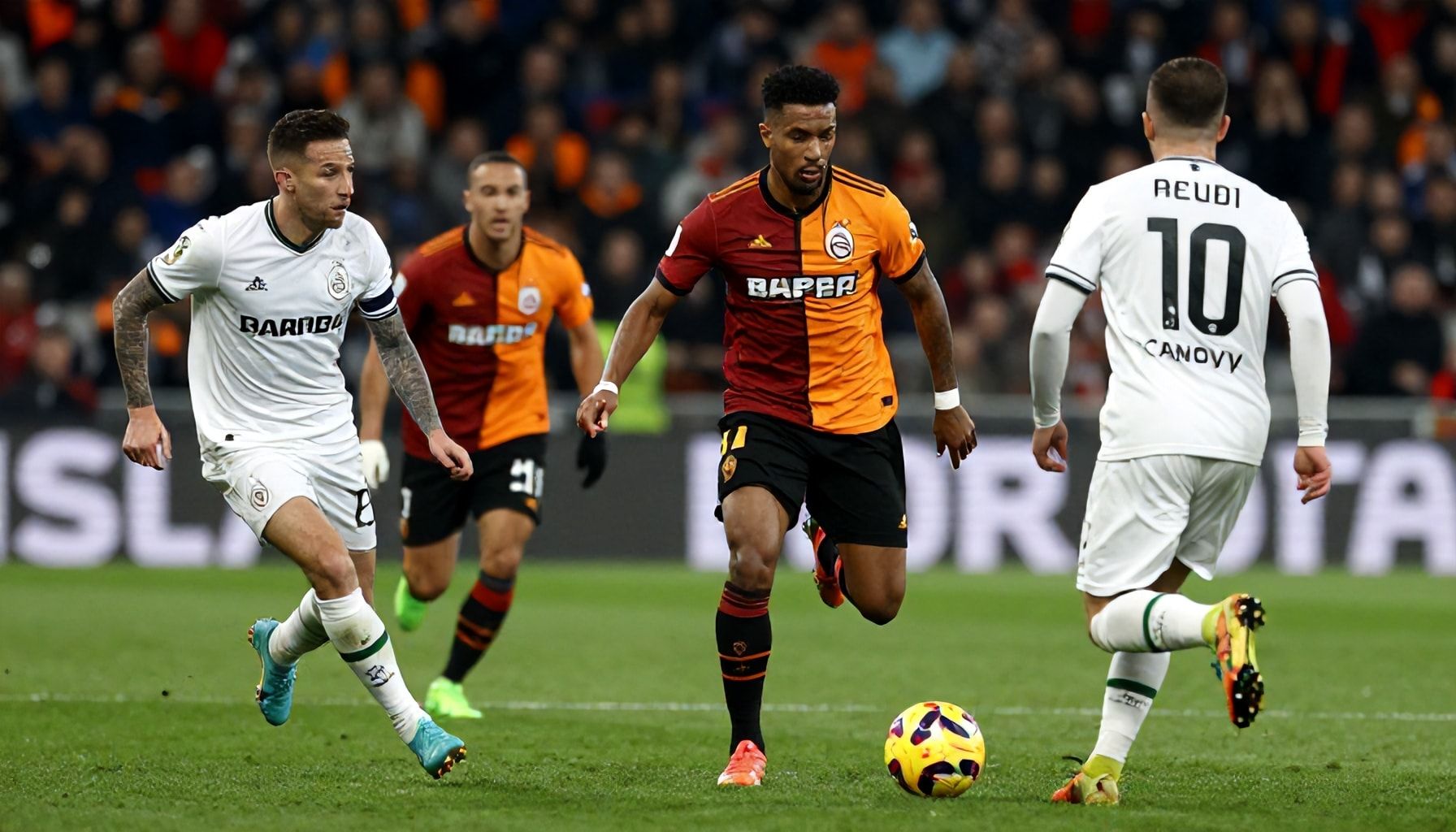 Avrupa Ligi'nde Zaferi Nasıl Garantiler? Malmö ile Galatasaray'ın Sırları*