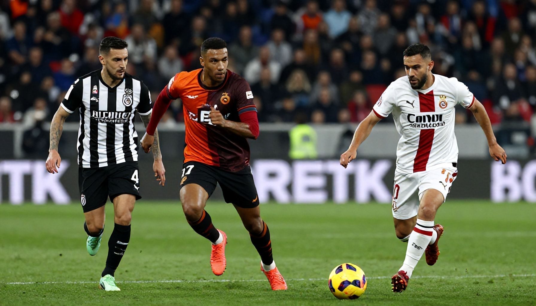 Beşiktaş ve Galatasaray'ın Derbi Maçı: Takımların Güçlerini Karşılaştırın*