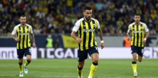 Eyüpspor-Fenerbahçe: Takımların Stratejileri ve Oyun Analizi