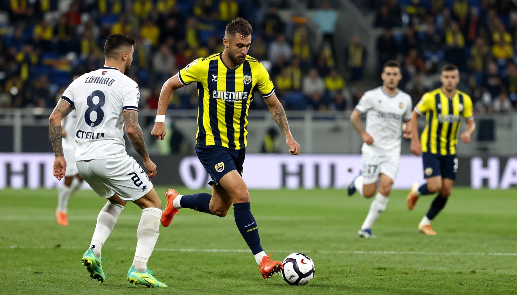 GS ve Fenerbahçe maçında hangi taktik avantaj sağlıyor?*