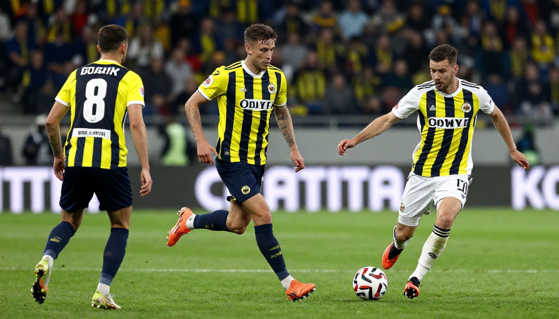 Midtjylland ile Fenerbahçe'nin maçında takımların performanslarını analiz edin 1 Midtjylland ile Fenerbahçe maçında takımların performanslarını analiz edin: Takımların taktiksel seçenekleri ve stratejilerini keşfedin*