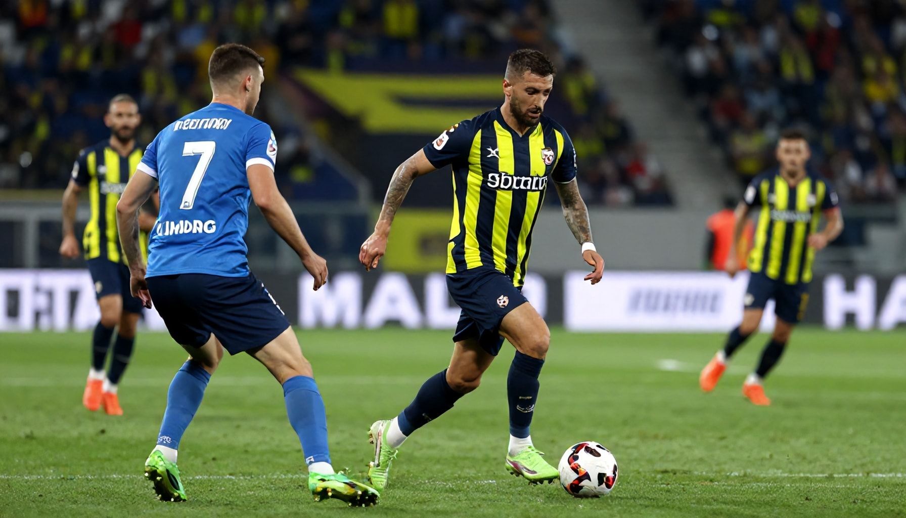 Sivasspor'un Fenerbahçe'ye Karşı Keşiflerini Gerçekleştirmek İçin 5 Zorlu Süreç: Hazırlığınızı Arttırın