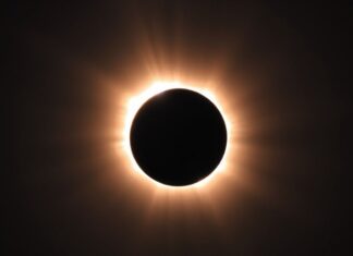 Günümüzde En Çok Konuşulan Konu: Güneş Tutulması The Most Talked About Topic Today: Solar Eclipse